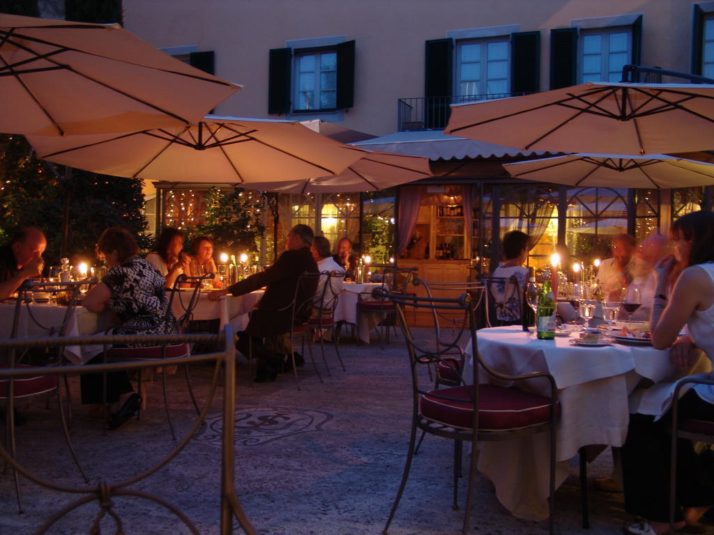 Hotel Relais Dell'Orologio Пиза Ресторан фото